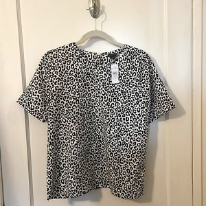 Ann Taylor, size: M, short-sleeve blouse, animal print, brand new and never worn